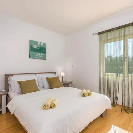 Dobrec 3* Fuškulin